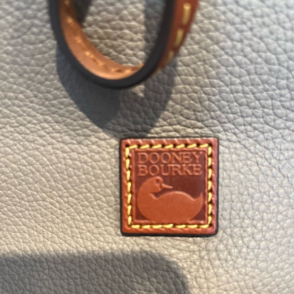 SALE 🤍 NWT Dooney & Bourke Drawstring Bag - Picture 6 of 13